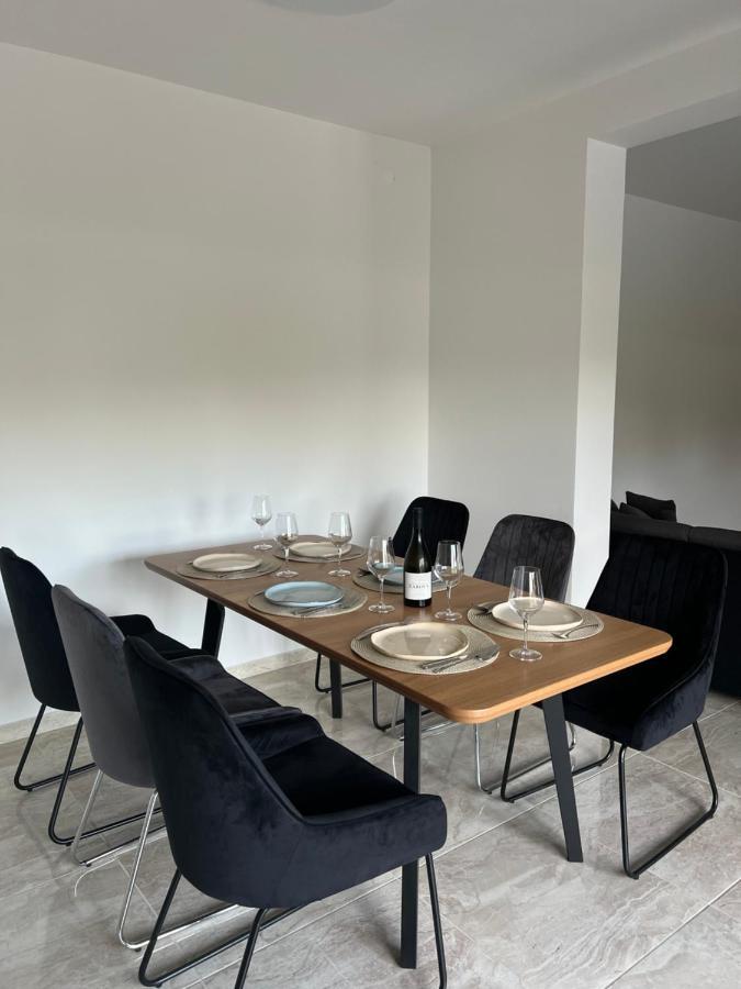 Modern Home Ula Brtonigla Exterior photo